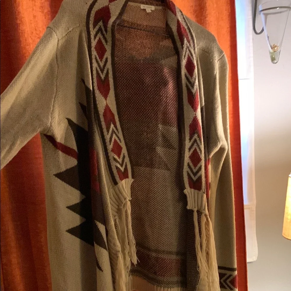 Women’s Cozy Soft Western / Boho Patterned Cardigan with Fringe sz L - Picture 2 of 7